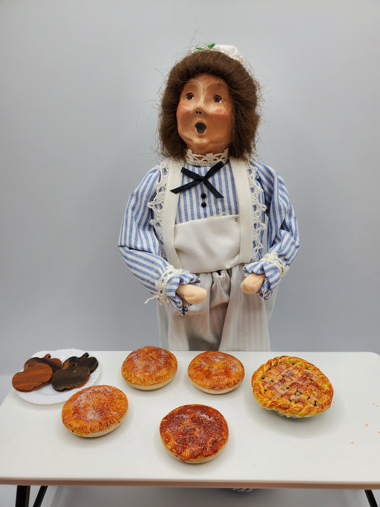 1:4th Scale Pumpkin Cookies for Dolls