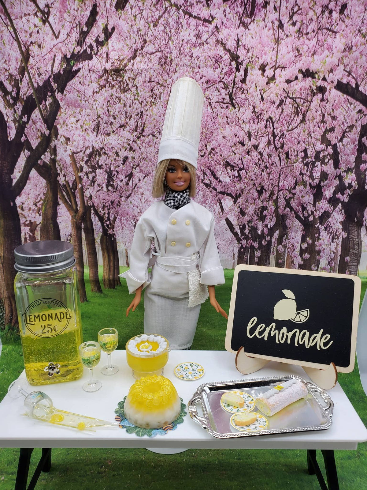 One Sixth Scale Doll Lemonade Dessert Set