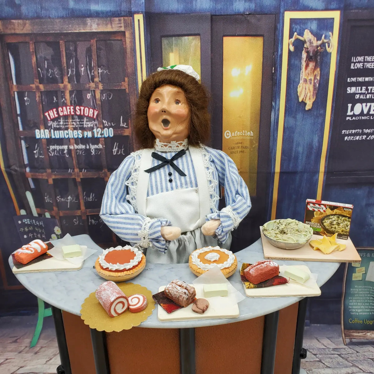 Chef Gina's Mini Food Halloween display featuring a miniature pumpkin roll for dolls on a festive table