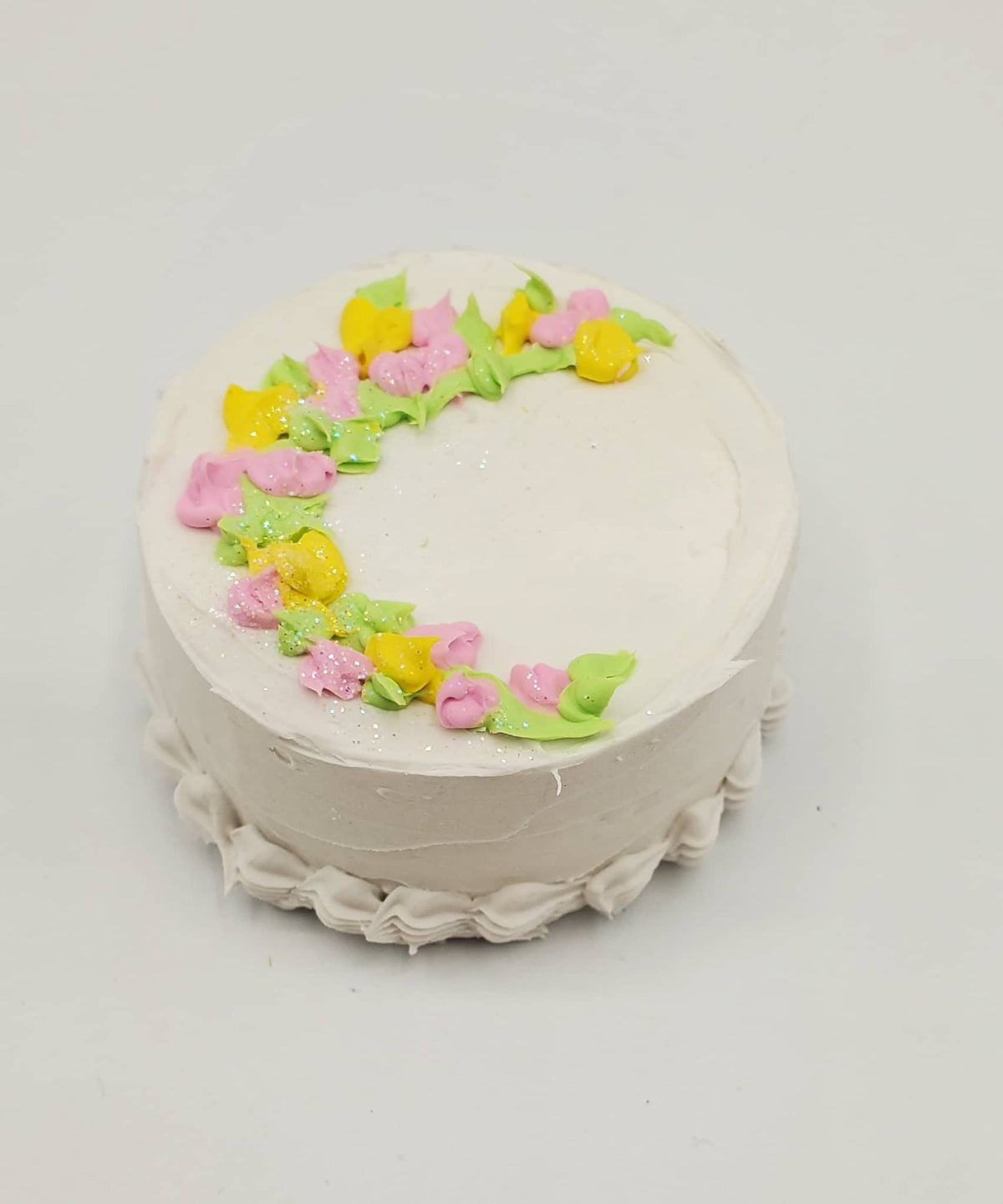 1:4th Scale Flowered Spray Bakery Cake Miniature Food