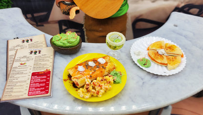 Classic* - Chef Gina's 1:6 Scale Doll Food Subscription Box