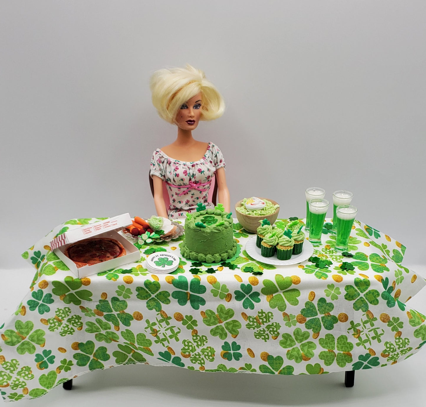 St Patrick's Day Mini Food 1:6th scale Party Set